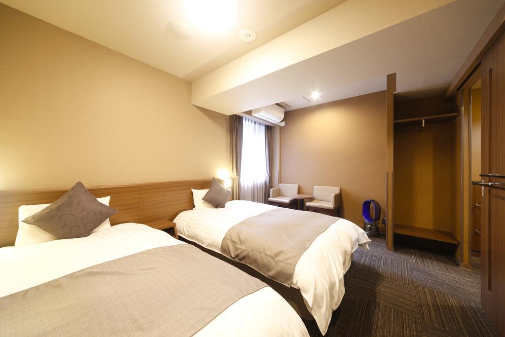 Dormy Inn Toyama Natural Hot Spring Exterior foto